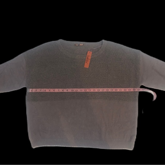 NWT Truffle Beige Brown Belldini Tunic Sweater US Women’s Size Medium - Picture 9 of 9